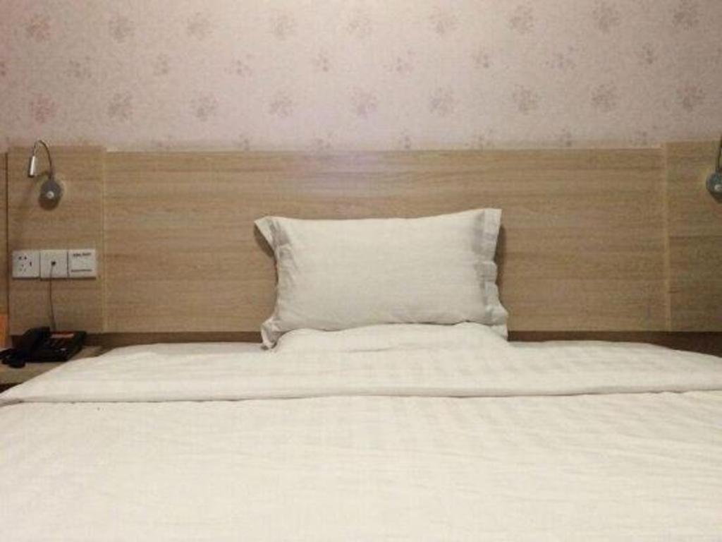 7 Days Inn Luzhou Commercial Pedestrian Street Center Εξωτερικό φωτογραφία
